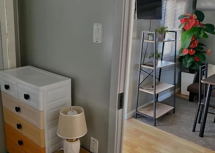 Сasa de vacaciones Beautiful Tiny House With Ac & Wifi *