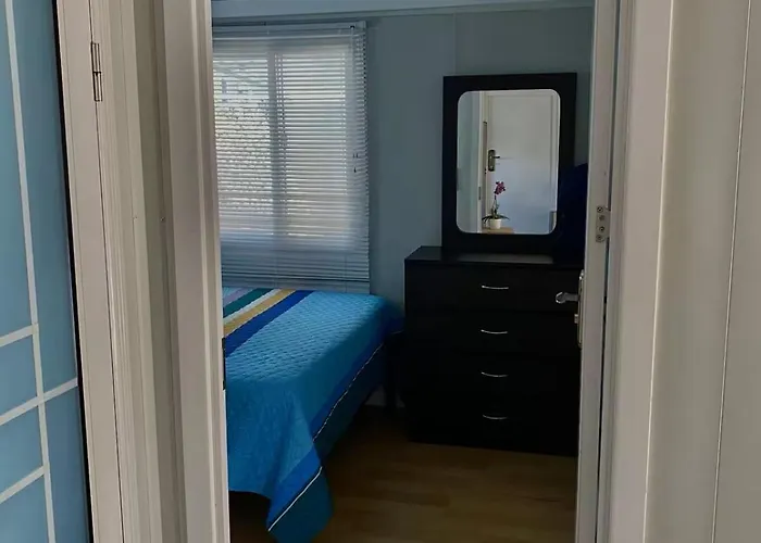 Beautiful Tiny House With Ac & Wifi